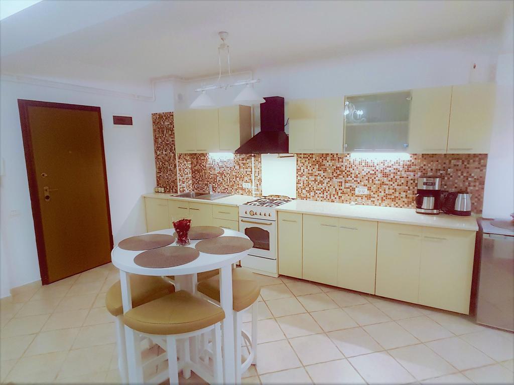 Voyage Residence Mamaia Extérieur photo